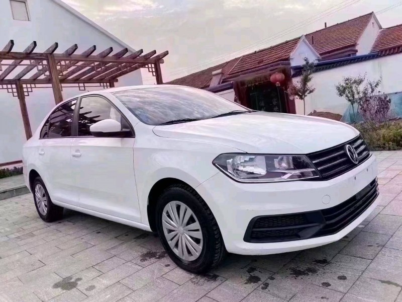 潍坊17年大众桑塔纳2