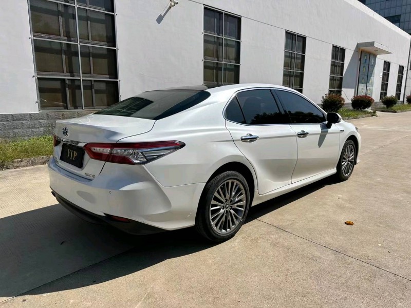 盐城18年丰田凯美瑞8