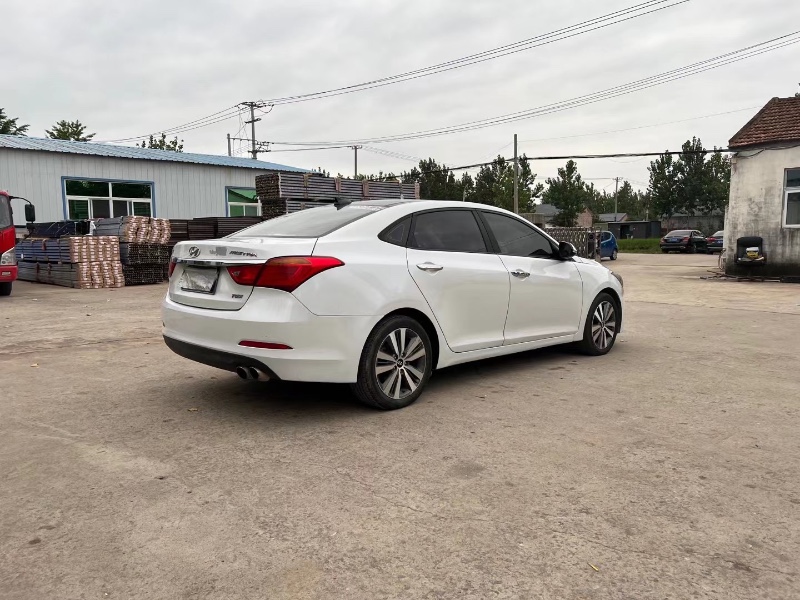 徐州17年现代名图8