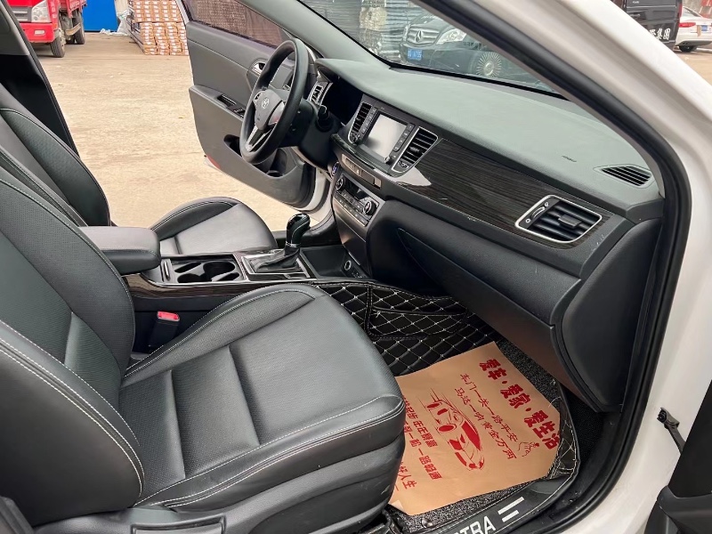 徐州17年现代名图3