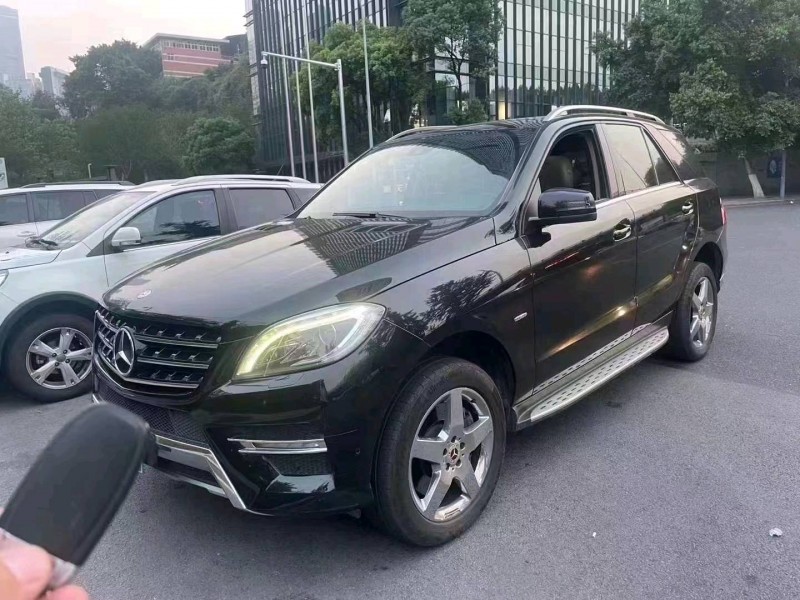 重庆12年奔驰ML2