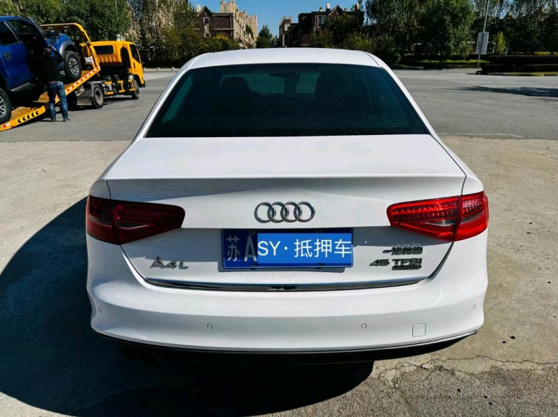 沈阳16年奥迪A4L8