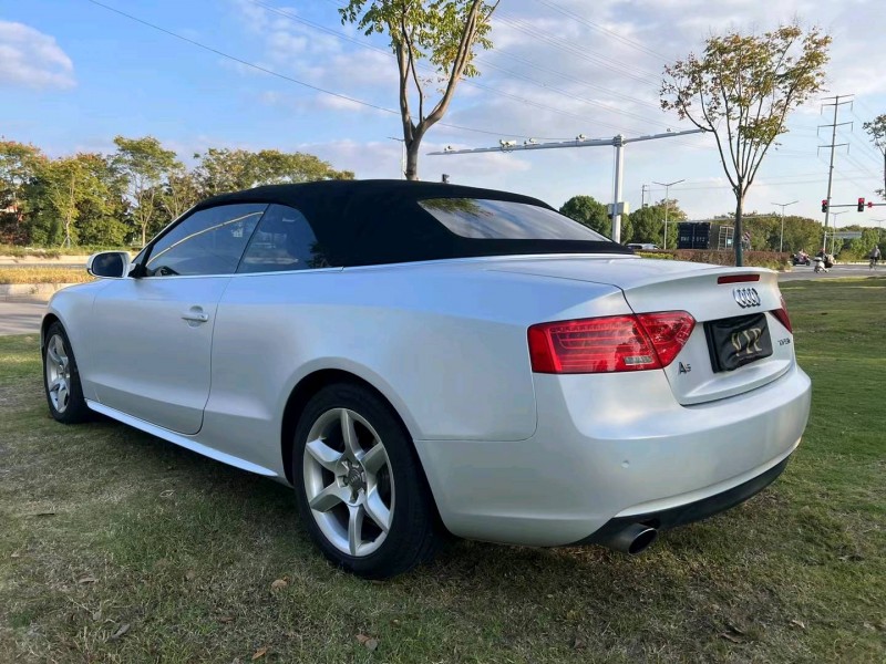 泰州16年奥迪A57