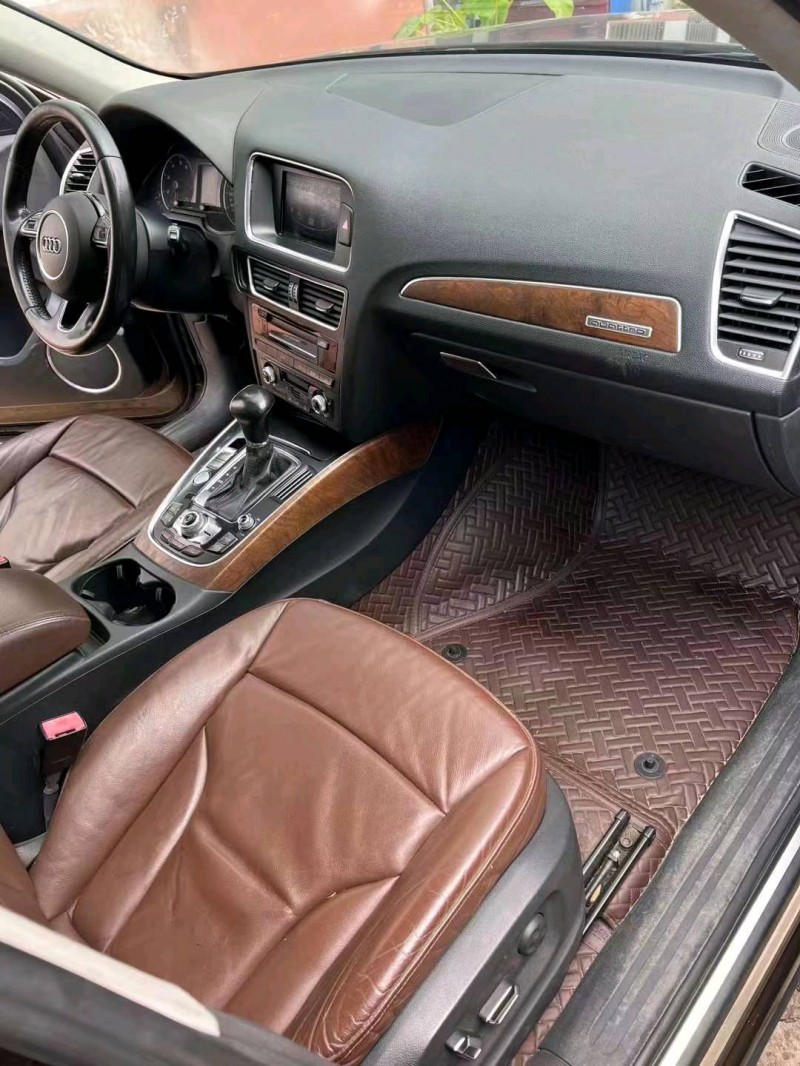 保定14年奥迪Q57