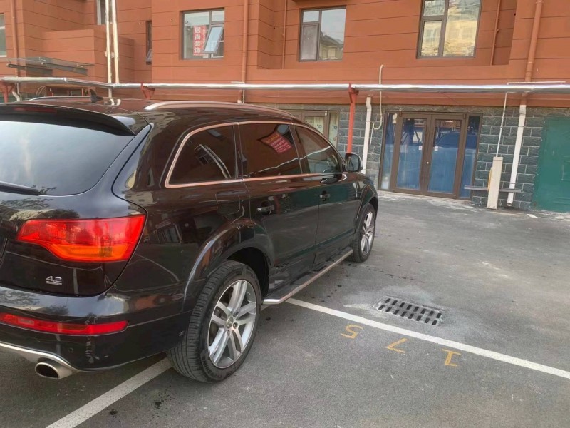 济南11年奥迪Q75