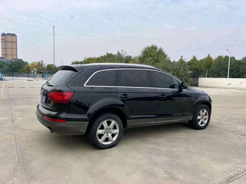 济南11年奥迪Q74