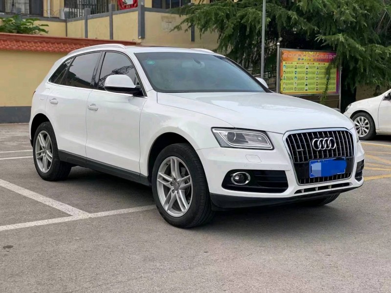 济宁16年奥迪Q53