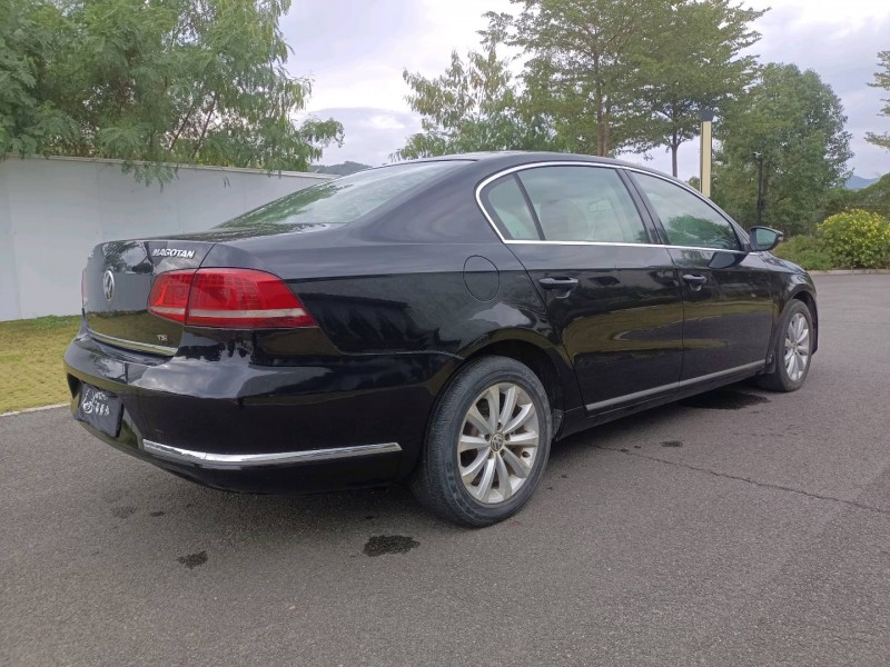 东莞13年大众迈腾6