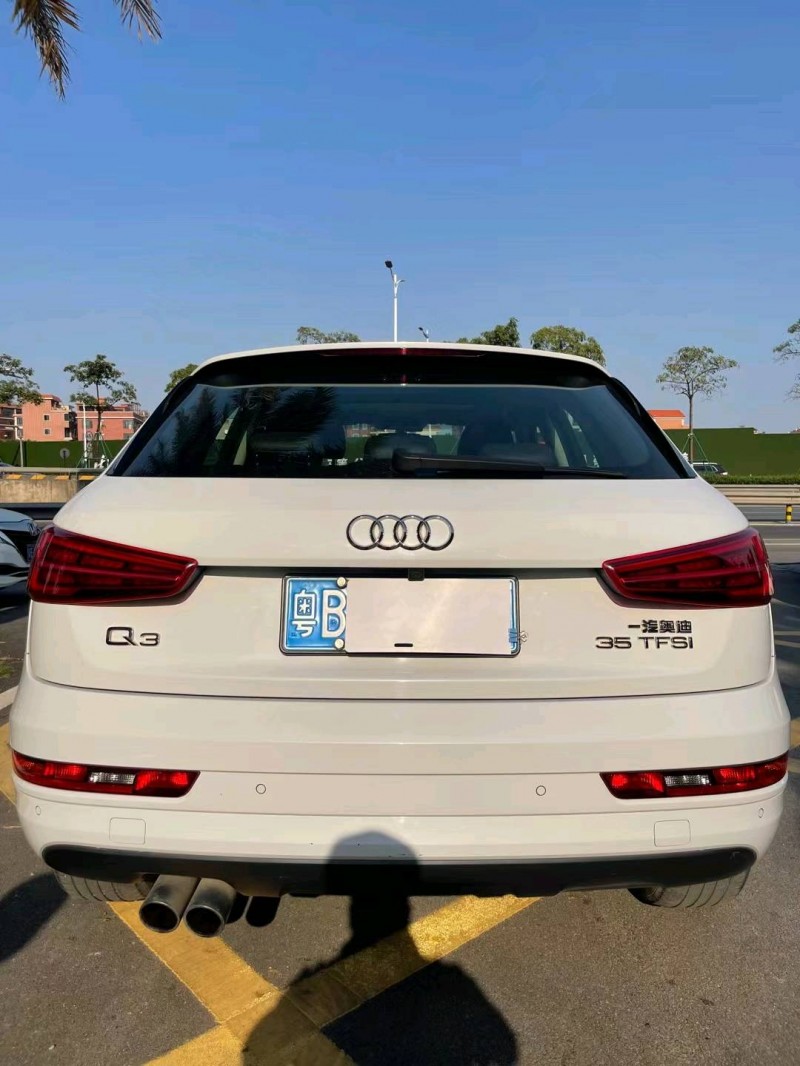 佛山17年奥迪Q38