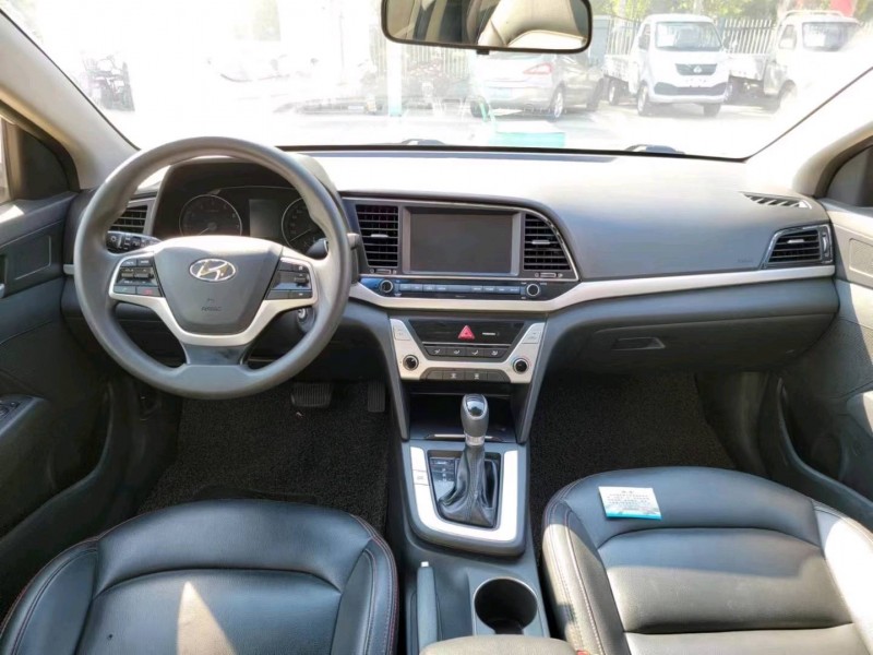 济南18年现代领动6