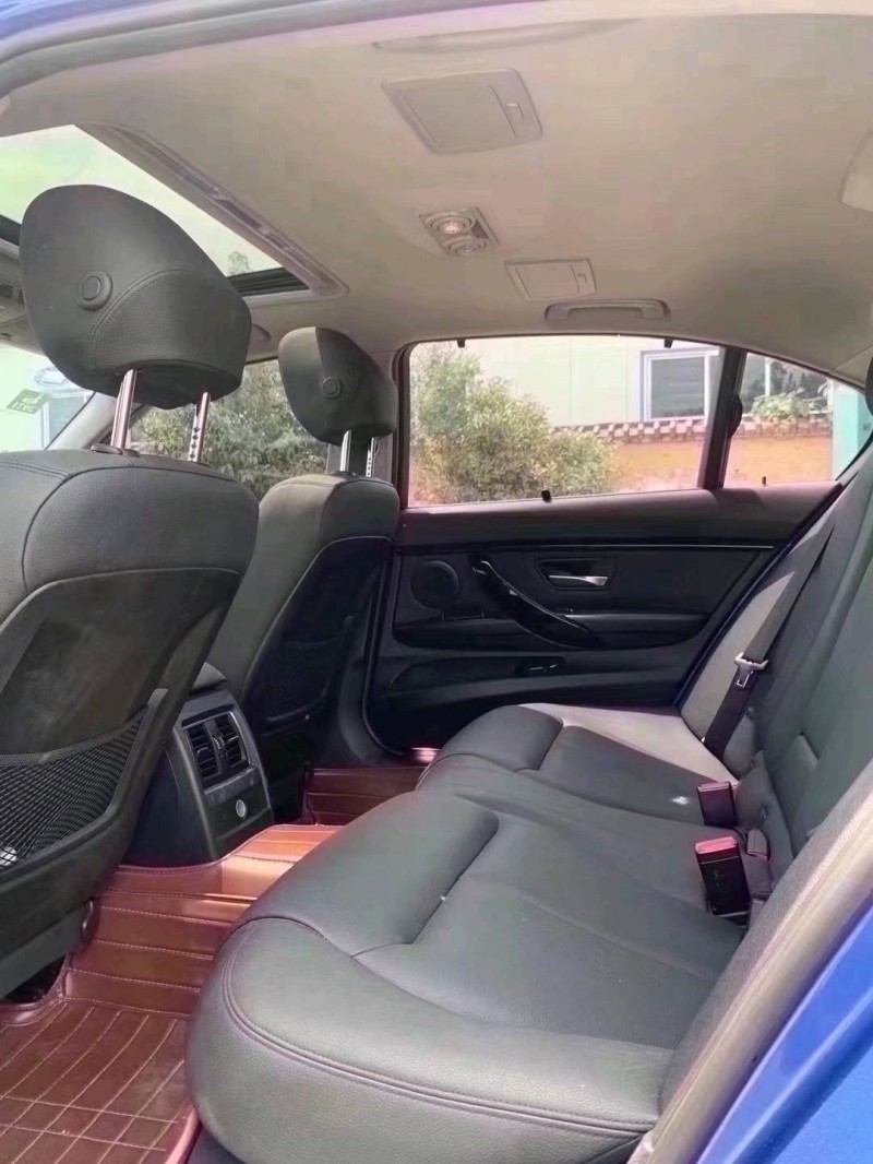 北京17年宝马3系7