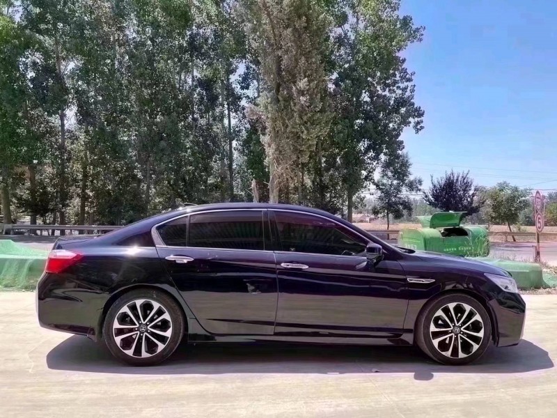 北京13年本田雅阁7