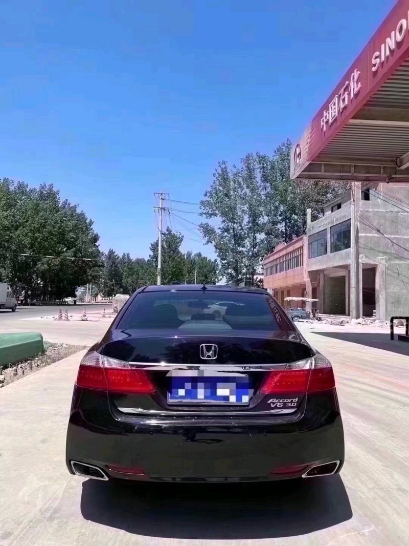 北京13年本田雅阁6