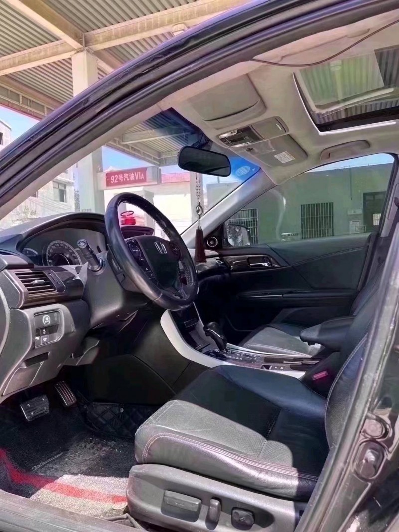 北京13年本田雅阁4