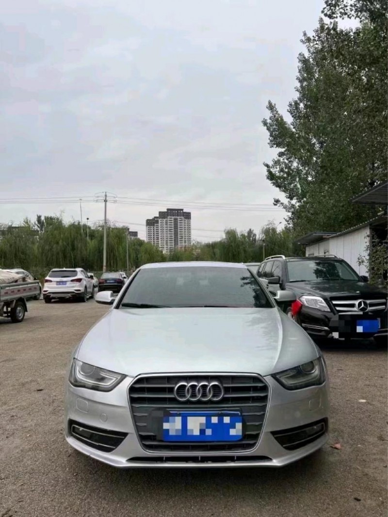 北京13年奥迪A4L1