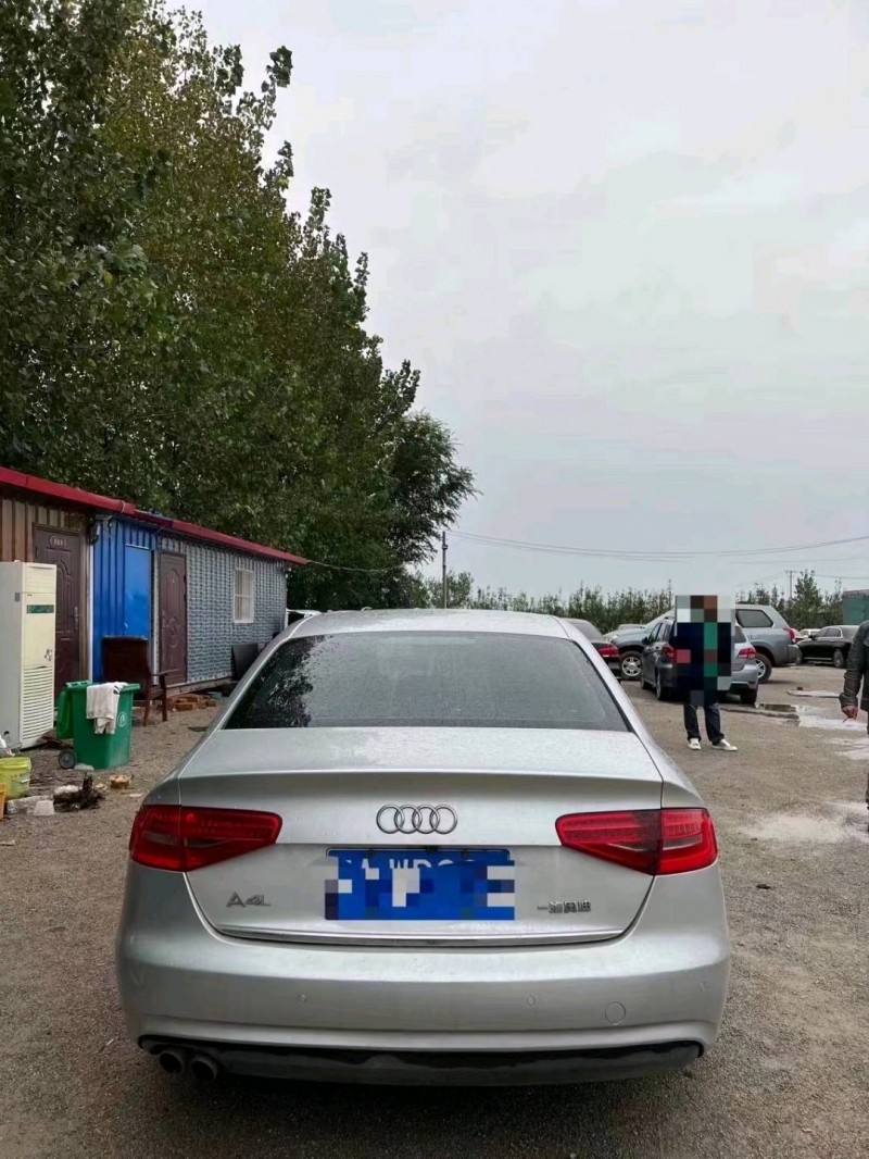 北京13年奥迪A4L4