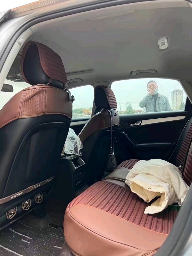 北京13年奥迪A4L5