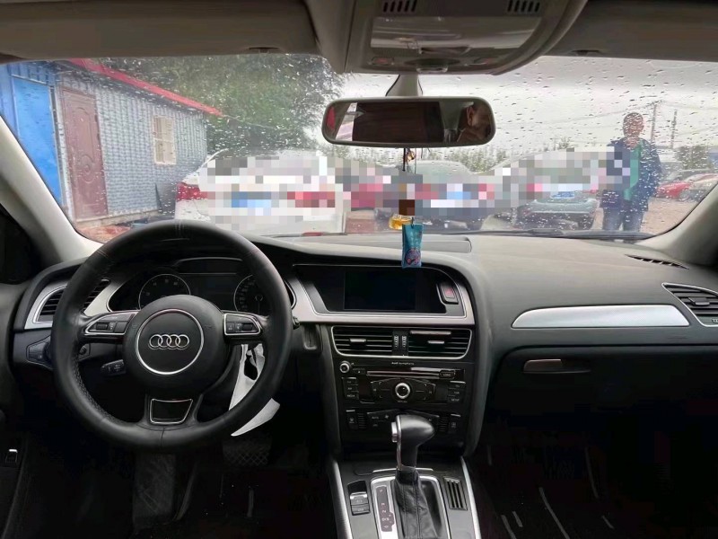 北京13年奥迪A4L7