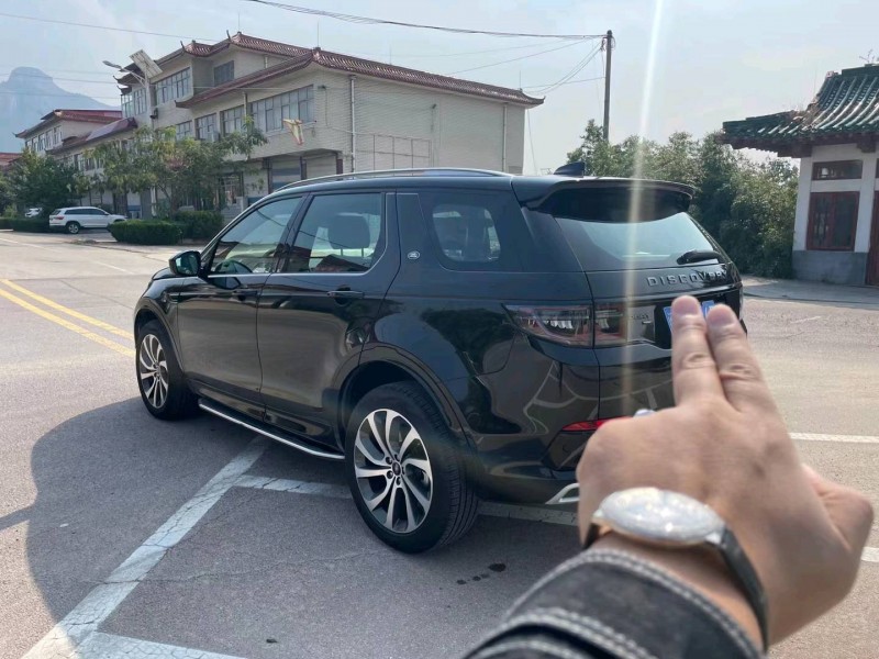 枣庄22年路虎发现4