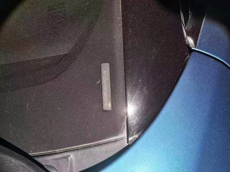 济宁12年路虎极光4