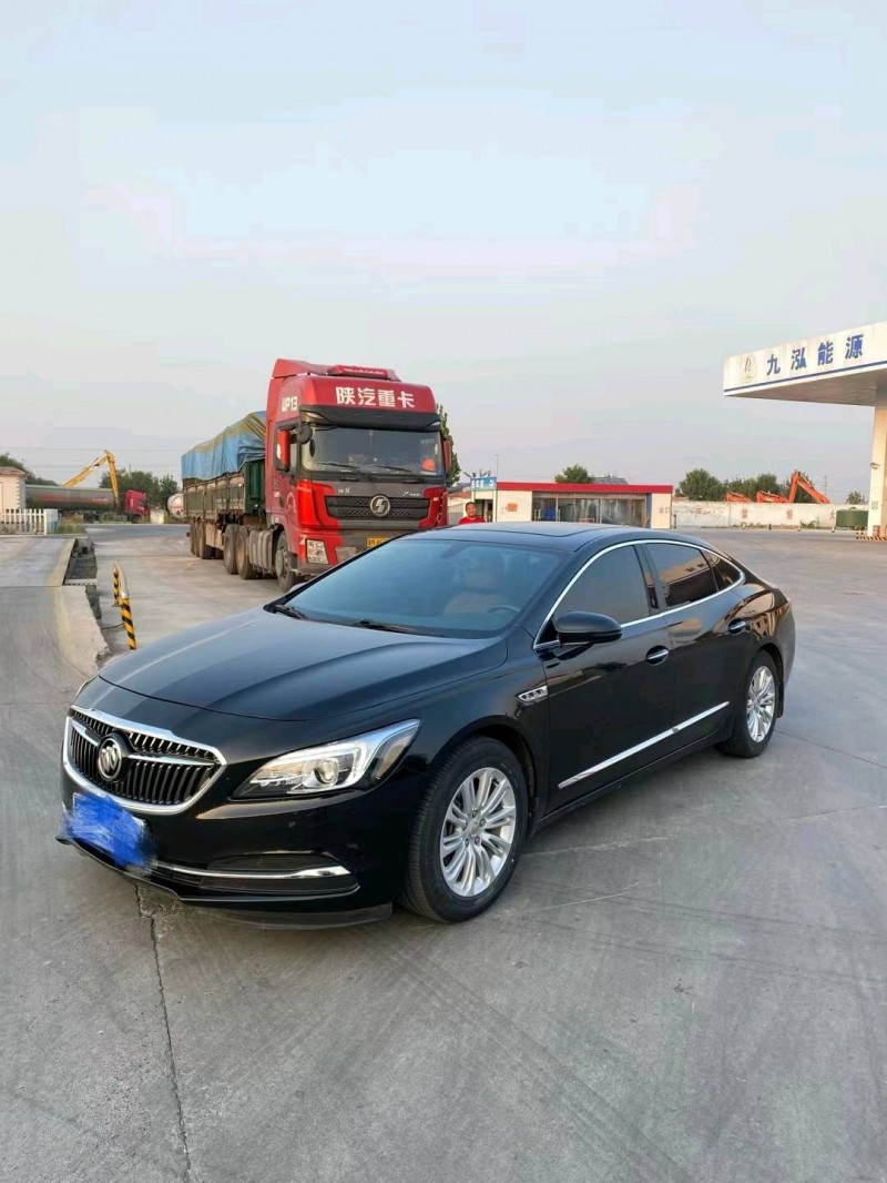 东营16年别克君越5