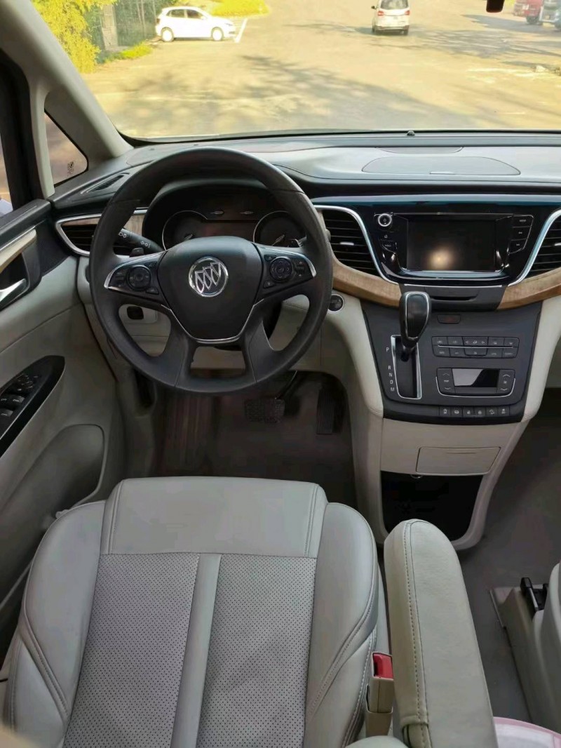 枣庄19年别克GL88