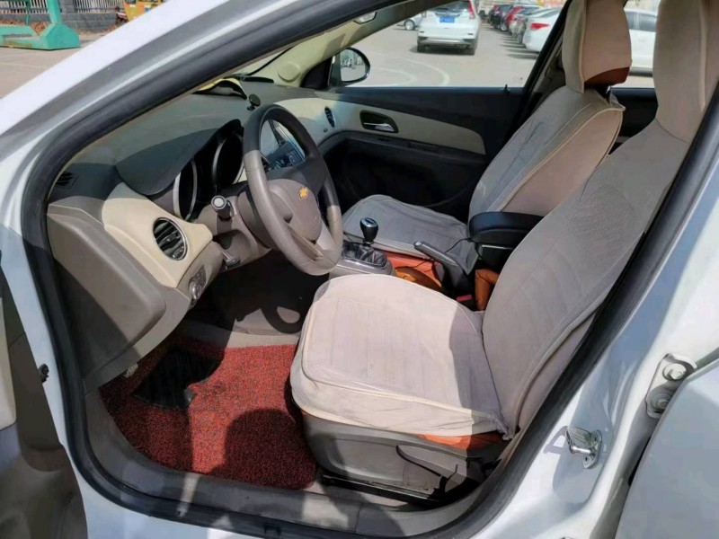 徐州15年雪佛兰科鲁兹5