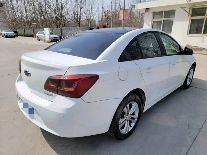 徐州15年雪佛兰科鲁兹7