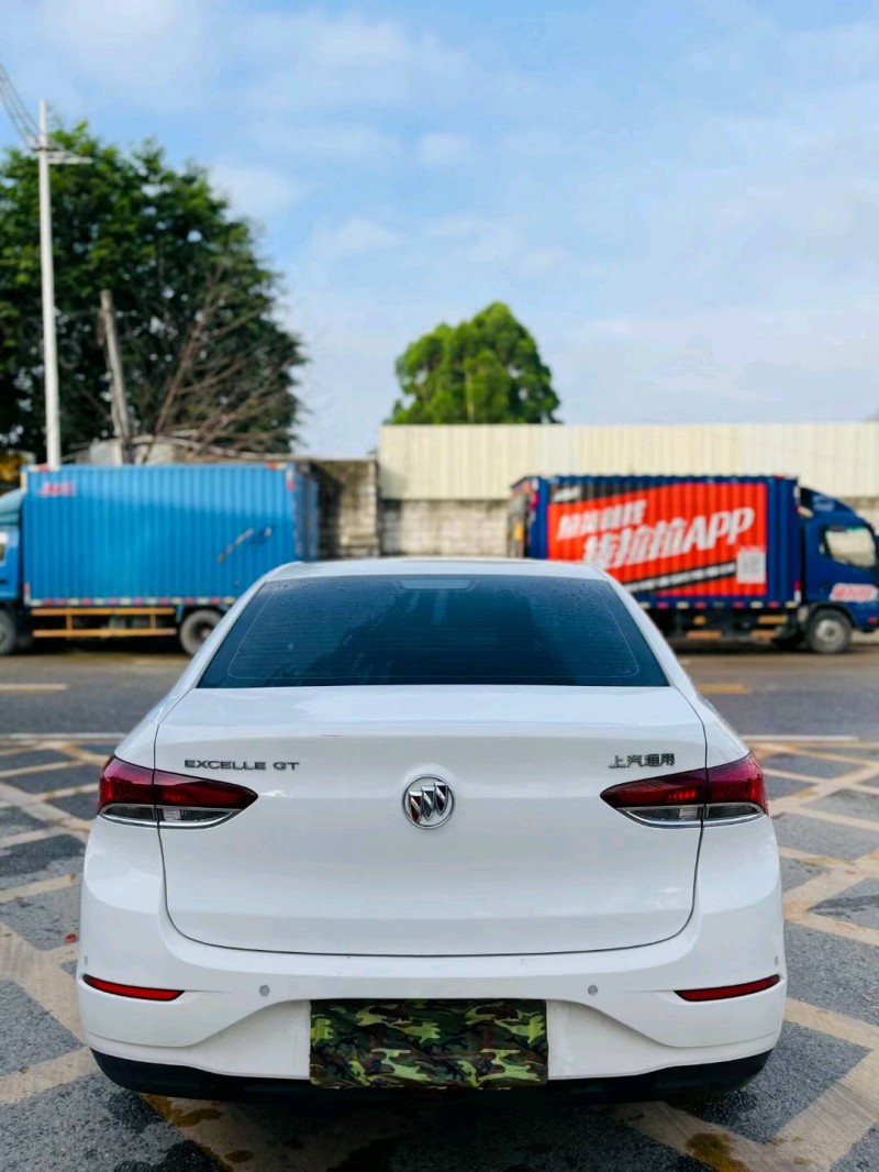 东莞20年别克英朗4