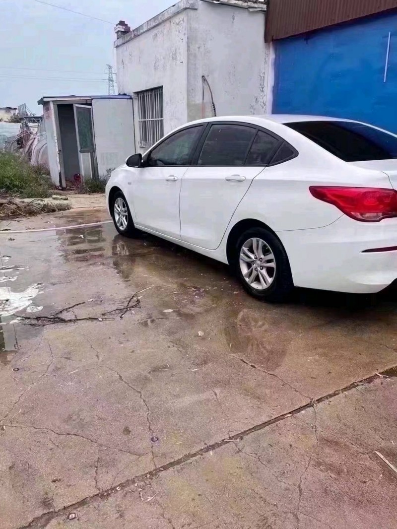 济宁18年雪佛兰科沃兹5