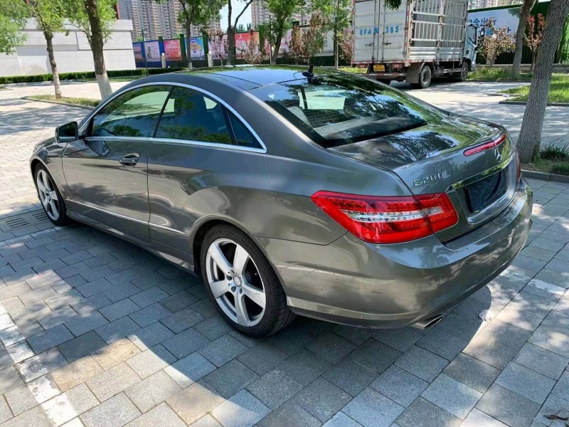 青岛14年奔驰E7