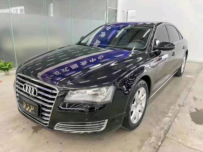 济宁13年奥迪A8L2
