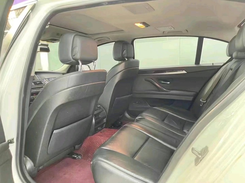 济宁12年宝马5系4