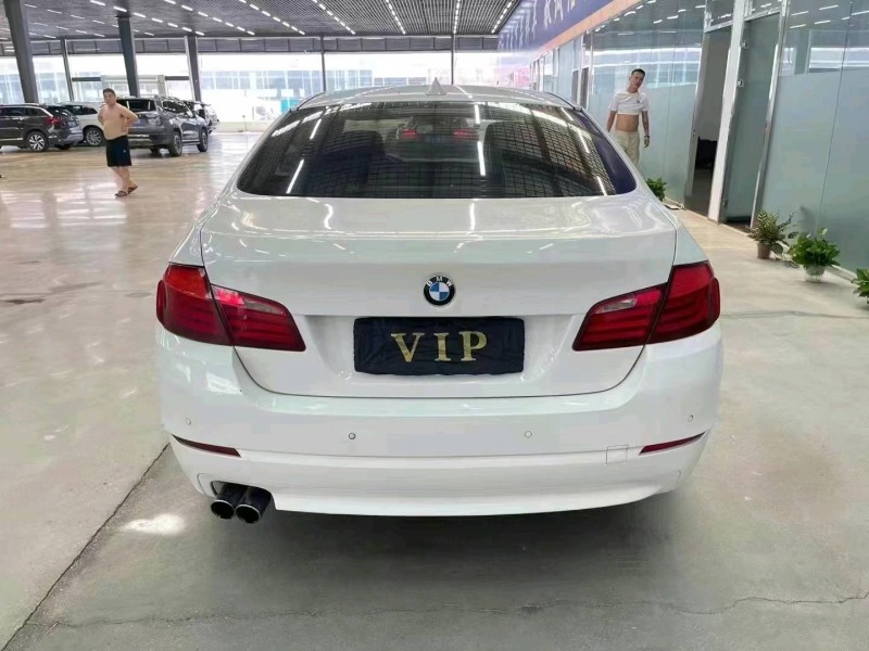 济宁12年宝马5系9