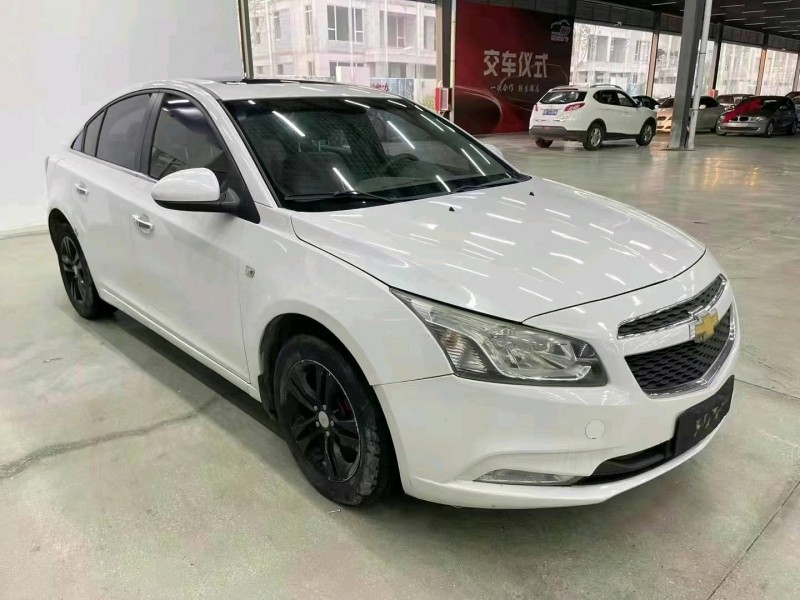济宁16年雪佛兰科鲁兹3