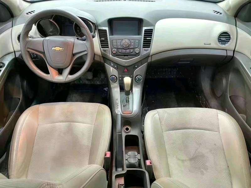 济宁16年雪佛兰科鲁兹6