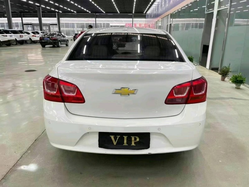 济宁16年雪佛兰科鲁兹9