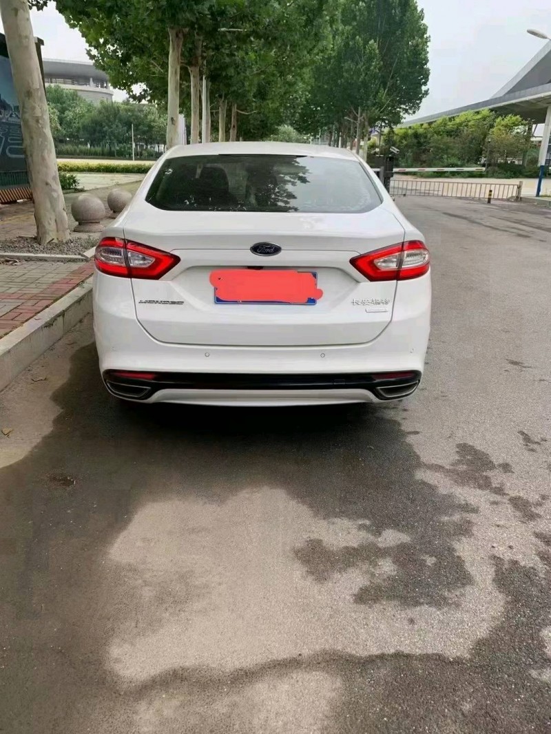 济南15年福特蒙迪欧9