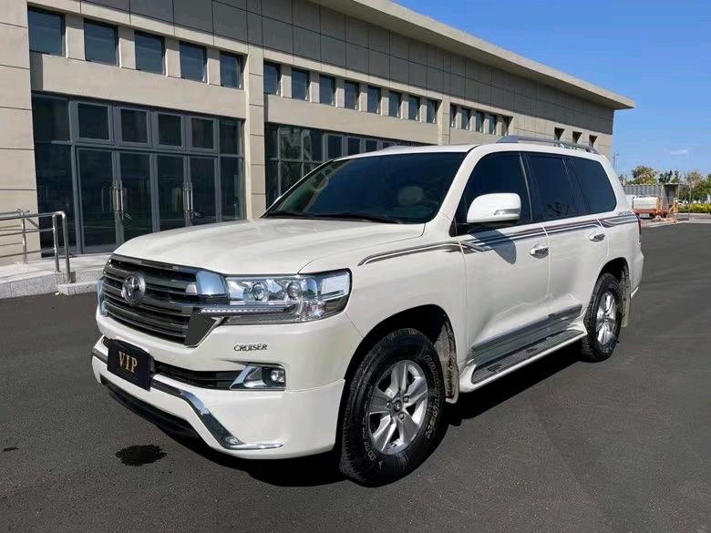 盐城19年丰田兰德酷路泽3