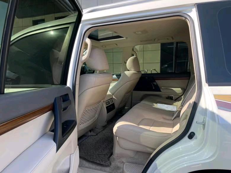 盐城19年丰田兰德酷路泽6