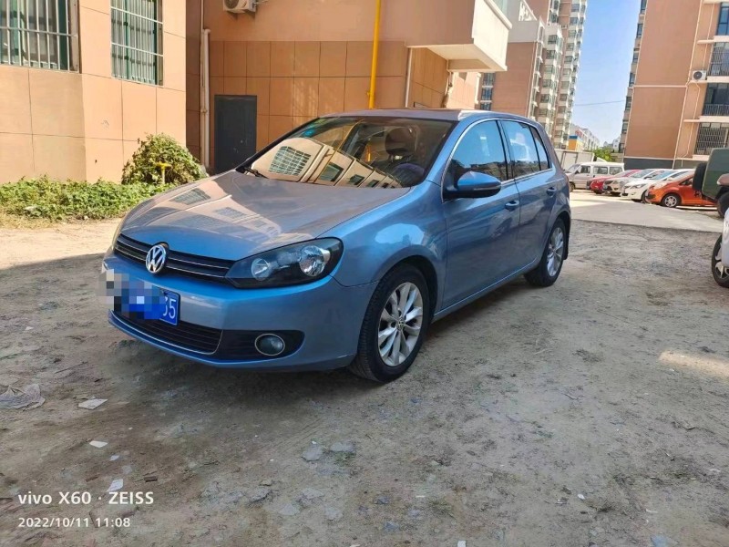 北京12年大众高尔夫8