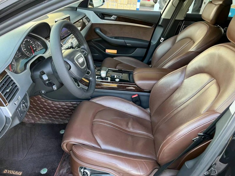 保定14年奥迪A8L4