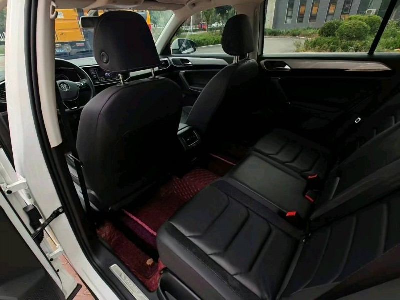 济南20年大众途岳5