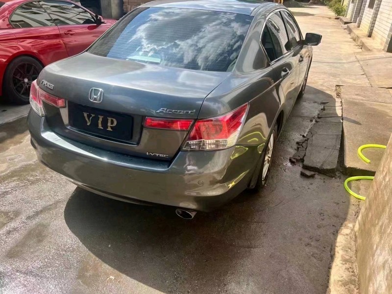 邵阳10年本田雅阁4