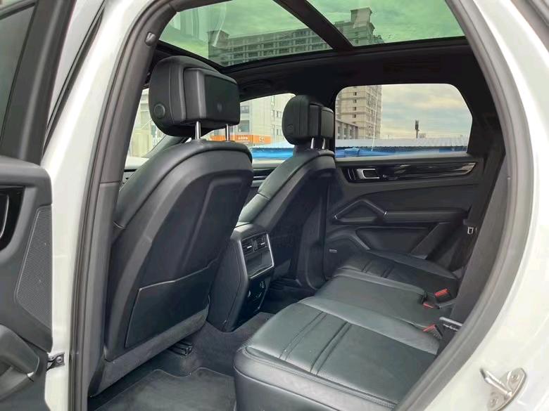 盐城20年保时捷卡宴5