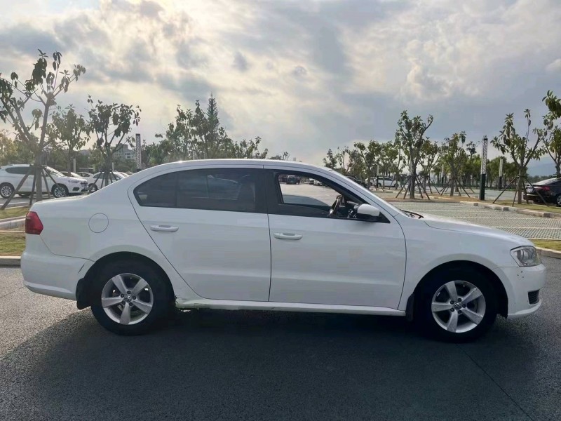 三明14年大众朗逸5