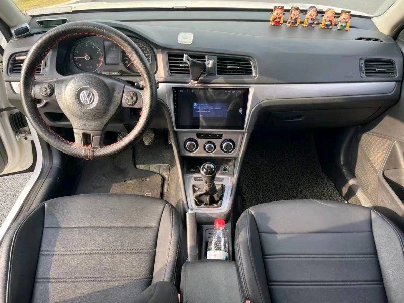 三明14年大众朗逸8