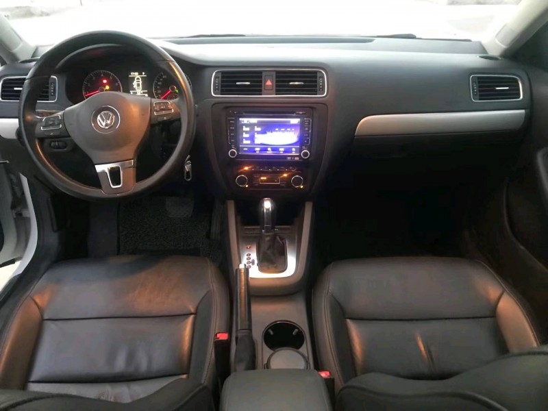 潍坊18年大众速腾4