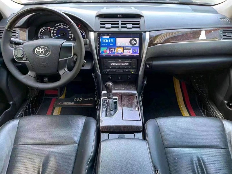 北京17年丰田凯美瑞7