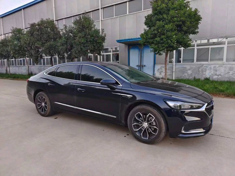 枣庄21年别克君越9